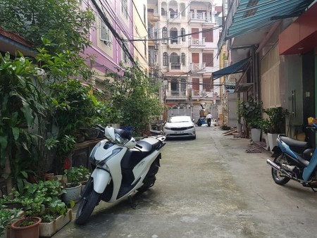 Đi đến slide 4