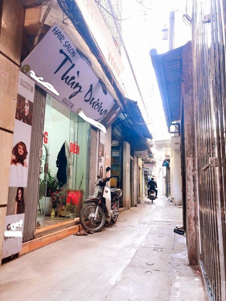 Quan Nhân Nhỉnh 5 Tỷ Nhà Đẹp Long Lanh-Ngõ Thông Kinh Doanh - DT 45/48m, 4 Tầng, Mt 3.7m.