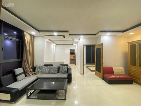 Căn hộ chính chủ còn mới nguyên rộng 84m2, 2 PN, kiến trúc đẹp, cc The Prince Phú Nhuận, giá 14 triệu/tháng