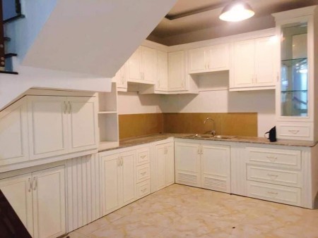 Bán nhà hẻm Lê Văn Sỹ, Q3, giá rẻ,110m2 ,4 lầu, 8 phòng ngủ.