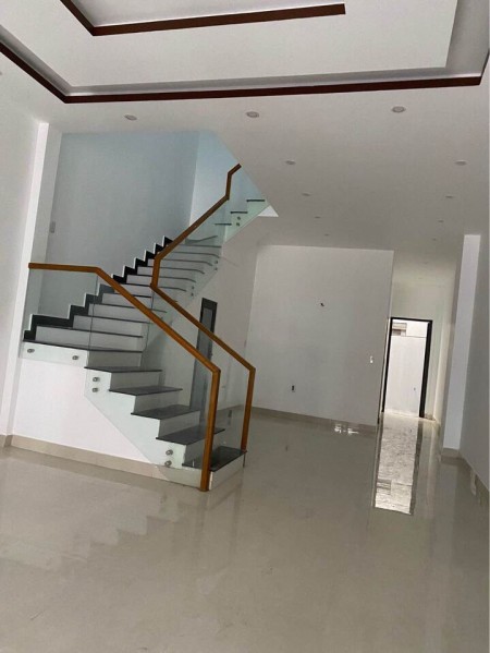 KHAI XUÂN BÁN GẤP NHÀ HOÀN THIỆN 2,5 TẦNG HUEGREEN CITY