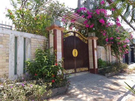 Cho thuê mặt bằng 1000m2 mặt tiền Huỳnh Tấn Phát giá 90 triệu/tháng