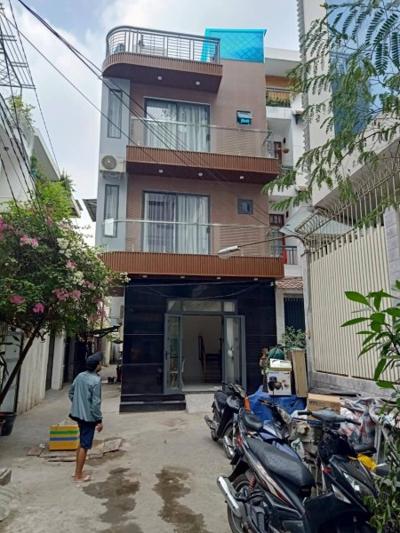 25M2 HXH Cao Thắng Quận 10, Lô góc 3 tầng kiên cố 7 chỗ đến nhà