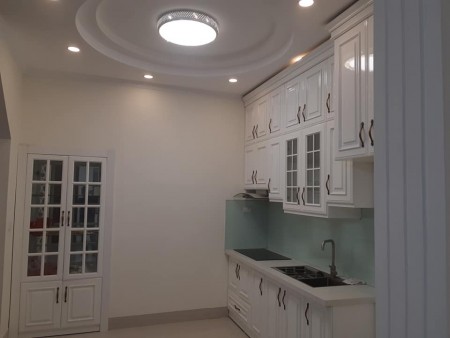 BÁN NHÀ ĐƯỜNG ĐOÀN VĂN BƠ HẺM 6M 40M2 CHỈ 3 TỶ KHÔNG QUY HOẠCH.