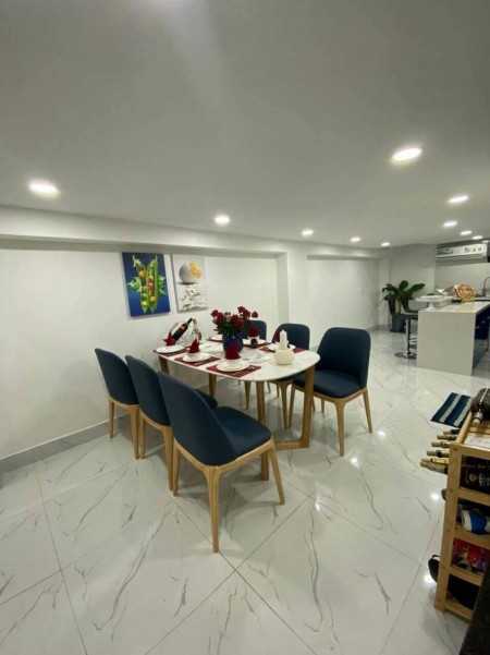 Bán nhà hẻm 351 Lê Văn Sỹ Quận 3, giá rẻ,65m2, chỉ 120tr/m2.