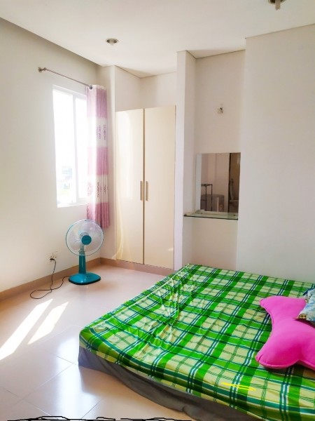 Phòng trọ Quận 5 lầu 2 thang bộ