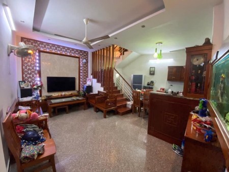 Nhà Đẹp Xuân La Chỉ Nhỉnh 3 Tỷ– Tây Hồ, Chủ Tự Xây, Ở Luôn, Full Nội Thất, Dt 52m2, Mt5m.