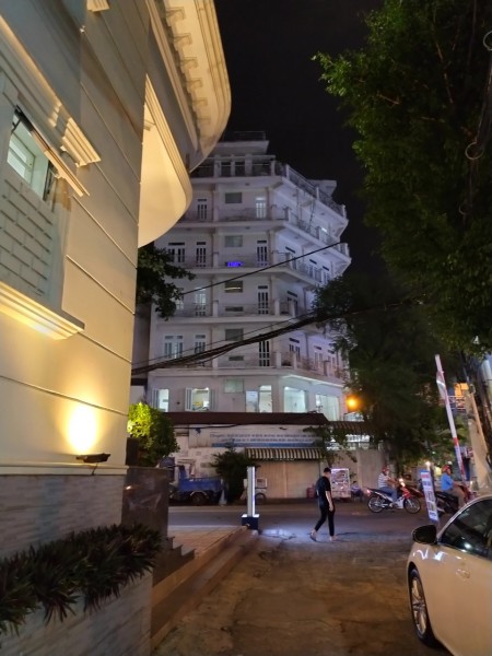 Đi đến slide 6