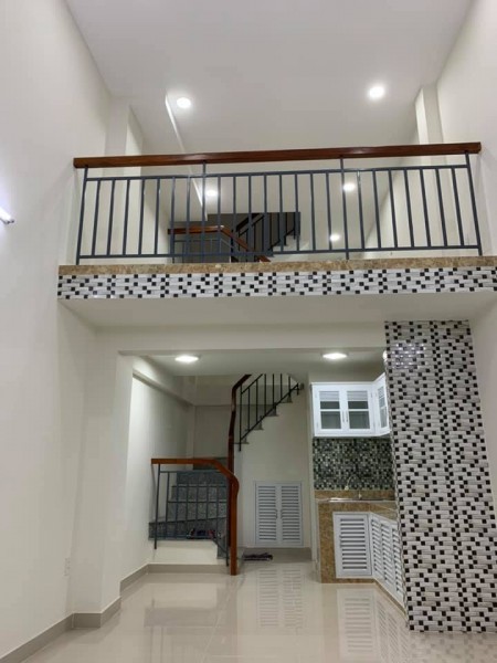 BÁN NHÀ 40m2, 3 TẦNG, HXH, ĐƯỜNG LÊ VĂN LƯƠNG, PHƯỜNG TÂN QUY, QUẬN 7, GIÁ 4 Tỷ