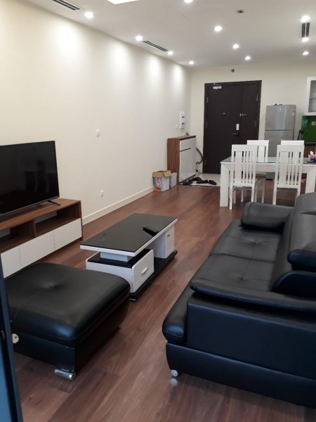 Cho thuê Chung cư Imperia 203 Nguyễn Huy Tưởng 2 ngủ full 12.5 triệu. Lh 0377983070
