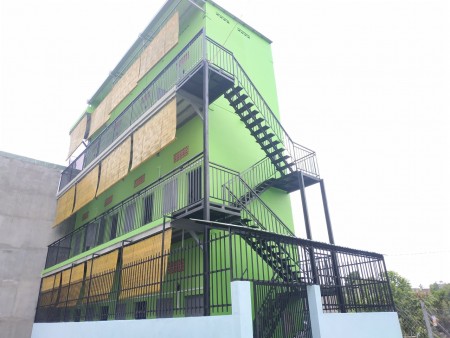Phòng trọ khép kín có gác lửng mới xây Thạnh Lộc Quận 12 gần Ngã Tư Ga
