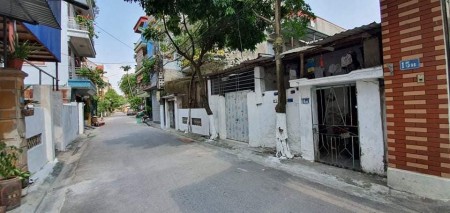 An Sinh, Ngô Gia Tự Long Biên 120m2 C4 MTx10m Ngõ ô tô