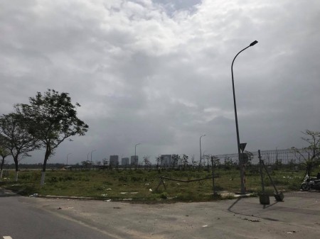 BÁN LÔ ĐẤT NỀN 90m2 KHU FPT CITY