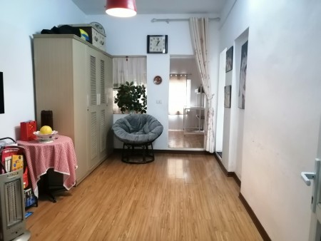 Cho thuê nhà tập thể tại phường Nghĩa Tân, Cầu Giấy, Hà Nội