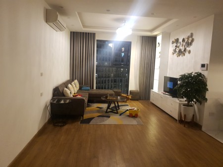 Chính chủ bán gấp căn hộ full NT 3 ngủ, 110m2 The Emerald CT8 Mỹ Đình, giá 3.5 tỷ