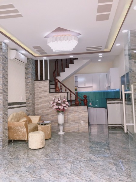 Nhà mặt tiền 2 tầng Trần Thủ Độ, Tân Phú. 3,9 tỷ. 0921 990 402