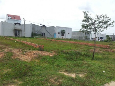 Bán 1700m2 đất mặt tiền đường Phan Chu Trinh hướng Đông bắc