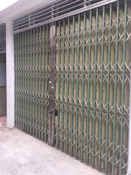 Chính chủ Cần bán gấp nhà phố 32m2 x 4 tầng ngõ 68 Triểu Khúc, Ngõ thông ô tô đỗ cửa.
