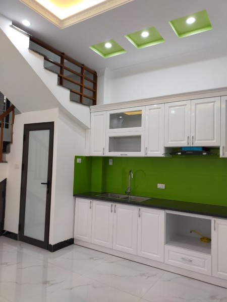 BÁN NHÀ MỚI XÂY 5 TẦNG 42M2 ĐƯỜNG LÁNG CHỈ 4,3 TỶ.