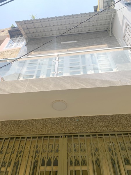 Nhà mới (3.7*9.5m/NH4.6m/lầu) hẻm Minh Phụng P10 Q11