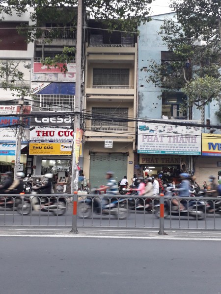 Cho thuê nhà mặt tiền Vườn Lài - Lũy Bán Bích (5x25) trệt lầu giá 26 triệu /tháng