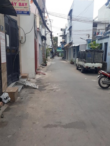 Chuyển chỗ ở đi Đà Nẵng Bán gấp nhà Vip gần sát Khu Bắc Hải, 133/20 Đất Thánh, Phường 6, Quận Tân Bình, 70m2 , giá chỉ 4 Tỷ 8