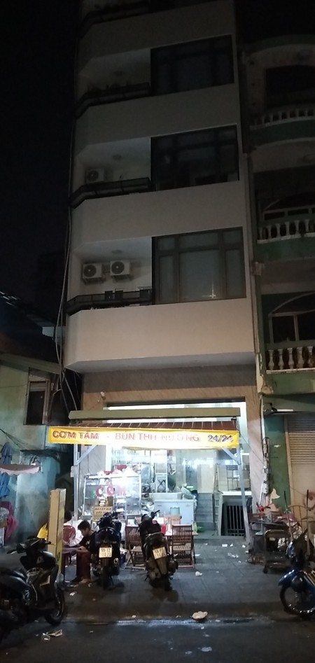 Cho thuê mặt bằng kinh doanh quán ăn 48 Cô Bắc Quận 1