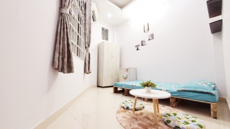 PHÒNG FULL NỘI THẤT, CỬA SỔ THOÁNG MAT