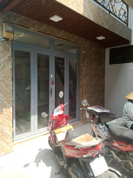 Bán Nhà hẽm Quận 11 – nhà đẹp vào ở ngay Gía Chỉ 2.45 TỶ