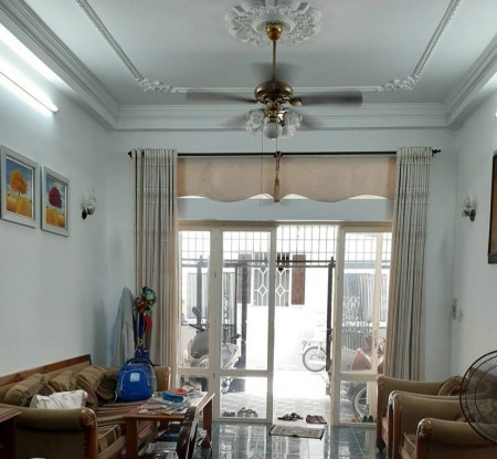 Nhà 2 tầng kiên cố. Cạnh Chả Lagi Bàu Cát. Tân Bình. 4,2 tỷ