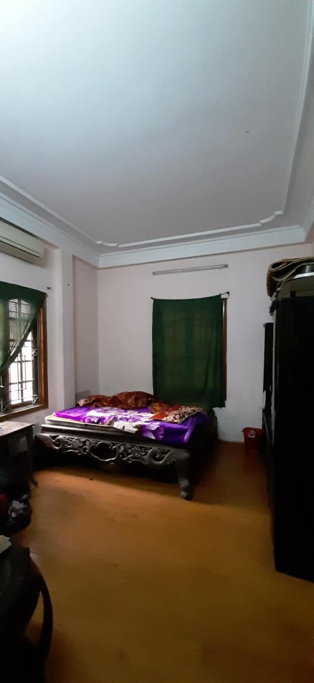 Bán nhà mặt phố Cầu Giấy cho thuê kinh doanh 45tr/tháng 12,5 tỷ