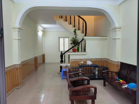 Bán Nhà TRƯƠNG ĐỊNH Lô Góc 40M Tổng 5 Ngủ Ngõ Gần 3M NỞ HẬU GIÁ TỐT