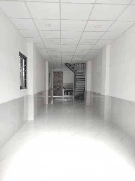 Nhà mới xây cho thuê nguyên căn 1 trệt 1 lầu hẻm xe tải vào được có cửa hông thuận tiện kinh doanh.