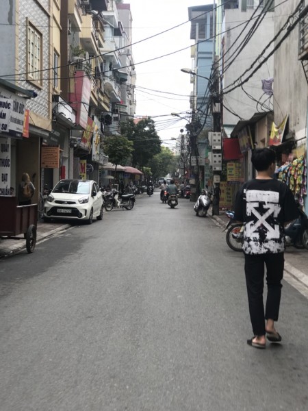Bán 95m mặt chính Cửu Việt 1 Trâu Quỳ Gia Lâm, kinh doanh siêu tốt