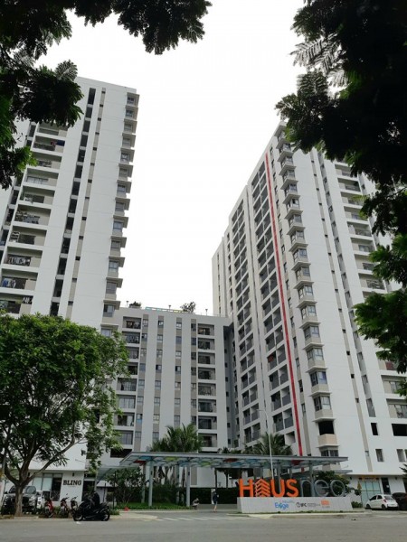 Cần bán căn hộ hausneo quận 9 ngay vòng xoay liên phường GIÁ TỐT LH: 0985000521