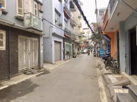Tây Hồ Tứ Liên Mặt Ngõ OTO tránh