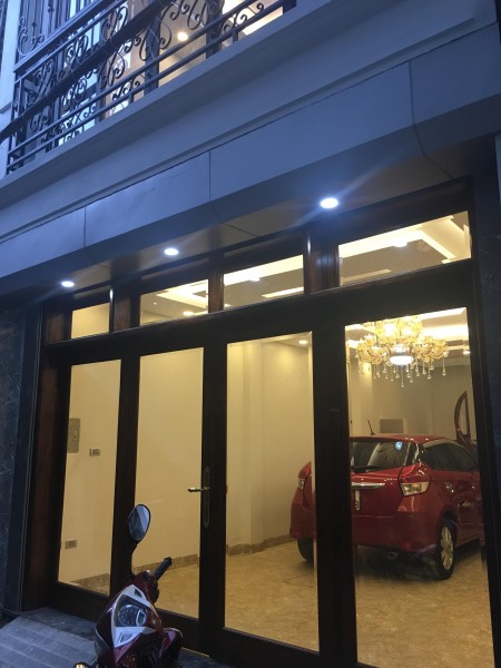 Nhà đẹp Thạch Bàn 60m2, MT 4.7m, Lô góc, GARA, tặng nội thất