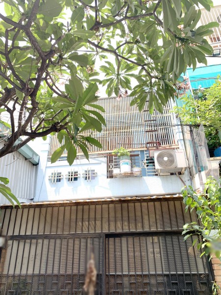 Nhà (4.3*21m/1 lầu) hẻm xe tải quay đầu Lạc Long Quân P5 Q11