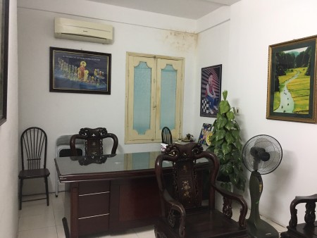 Bán gấp nhà ngõ rộng, mặt tiền Hồ Kim Đồng, 117.5m2, hướng Đông