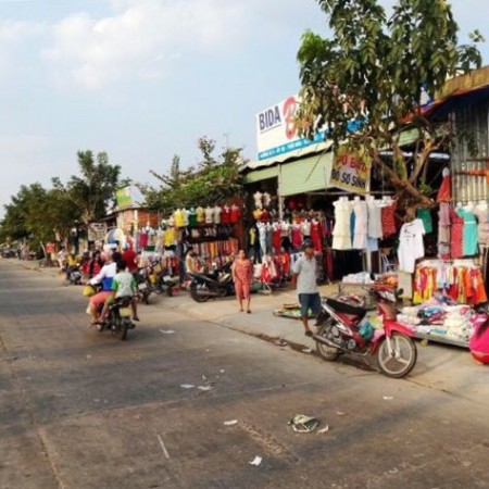 Bán Nhà trọ 300m2(10x30) CÓ 16 phòng 2 kiot , xây dựng năm 2019, ngay KCN KUMHO- KINGTEX ở Bình Dương