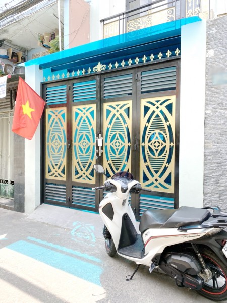 Bán nhà đẹp hẻm ô tô Dương Bá Trạc P1 Q8