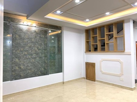 Chú Trung Bán gấp Nhà 138/20C Vĩnh Viễn, Phường 4, Quận 10, 50m2, 3 Tầng, 4 PN, 4 WC, Nhà mới đẹp, chỉ nhỉnh 6 tỷ