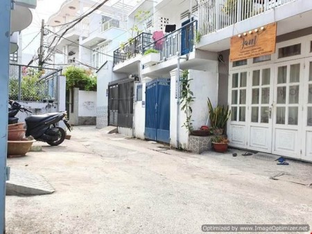 Hàng ngộp nhà hẻm xe tải Trường Chinh, P15, Tân Bình, 69m2, giá chỉ 4 tỷ 500 triệu