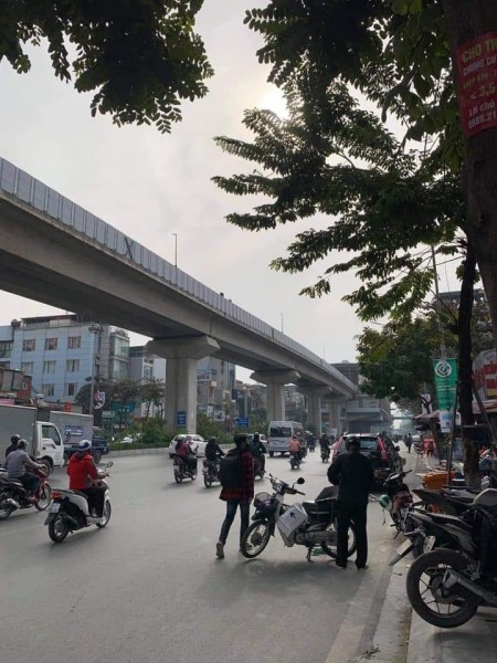 Mặt Phố Nguyễn Trãi 99m2, Lô Góc, mặt tiền 6m Giá chỉ 22.5 tỷ, vĩa hè 10m