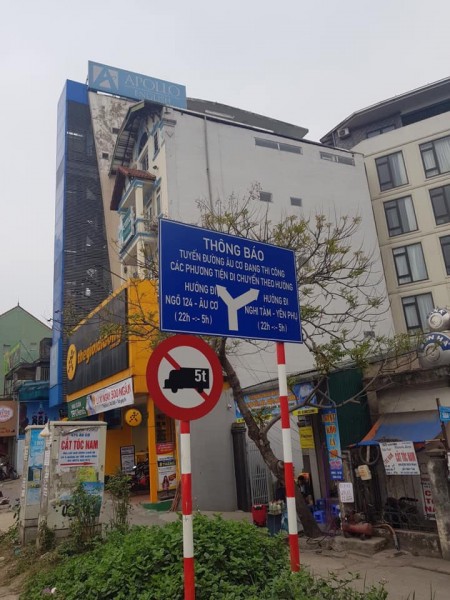 Tứ Liên Nhà Đẹp Thoáng Trước Sau Ngõ Thông oto đỗ cửa gần Hồ Tây