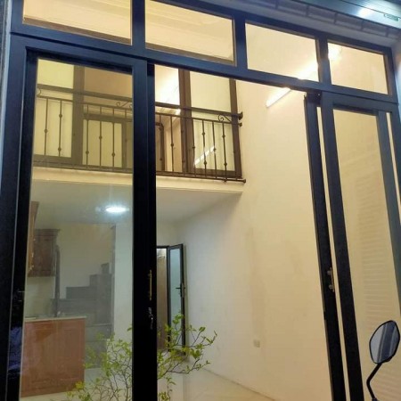 Nhà đẹp, 4 tầng khu vực cầu đền, hai bà trưng