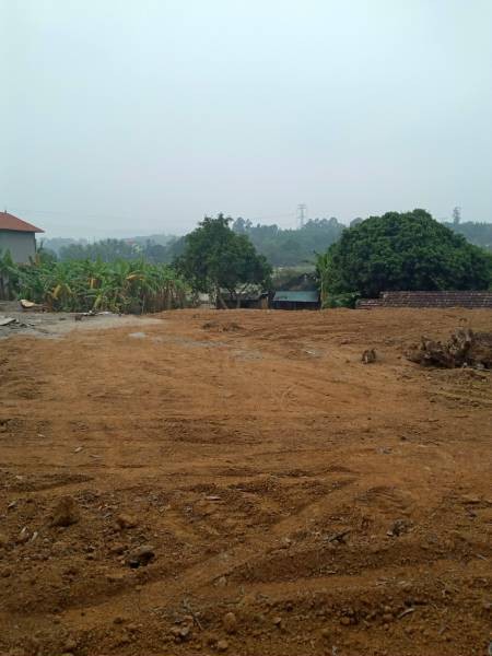 ban dat thon cam lam xa minh quang liên hệ;0865888981