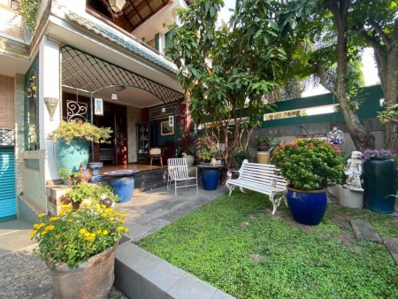Nhà phố Ngõ Núi Trúc, Ba Đình. Ô tô tránh, KD. DT 120m2 MT12m 16tỷ
