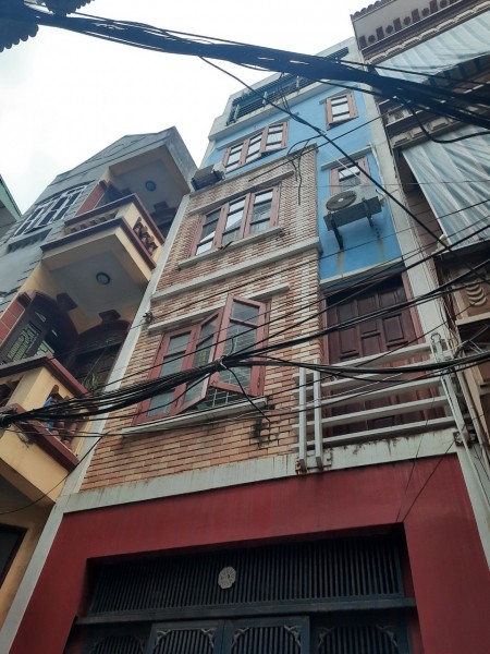 Bán em chân dài tại Đống Đa, Hà Nội