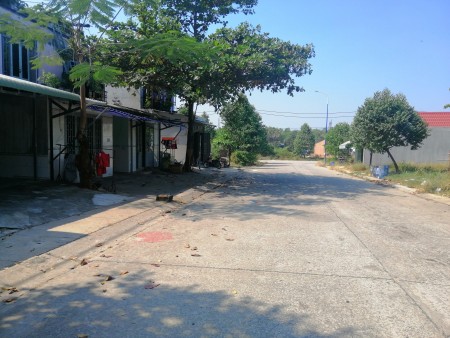 Mình Cần bán rẻ 300m2 Đất nền trong KĐT mới BÌnh Dương, gần Sài gòn, dân cư đông, sổ hồng chính chủ full thổ cư